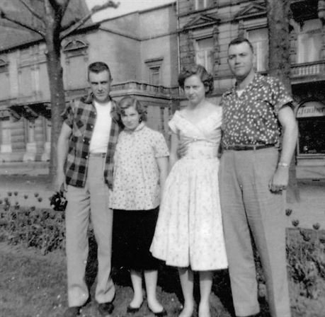 John Foster Jr. - Photo 42