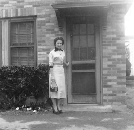 Nelda White - Photo 11