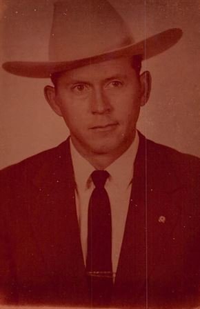 Douglas Peveto - Photo 13