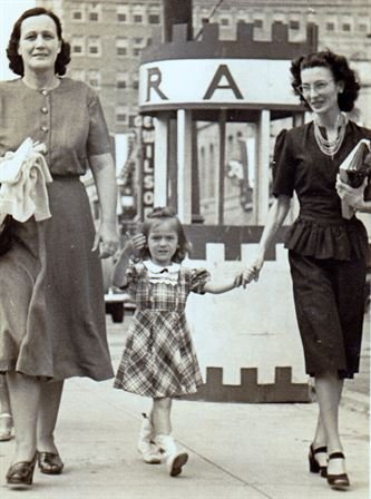 Helen Frances Crawford Sweatman - Photo 63