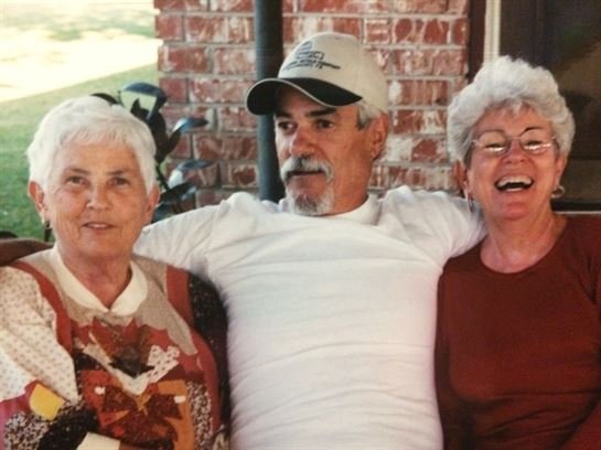 Ann Bell Olliff - Photo 28